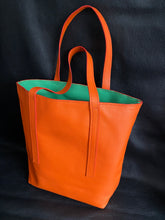 Load image into Gallery viewer, Made to order bespoke leather tote bag, fully handmade in the UK using the finest Italian leathers and meticulously hand stitched to provide heirloom quality products to last a lifetime. Fully customisable to make our bags truly unique to our customers.www.leathercompositions.com