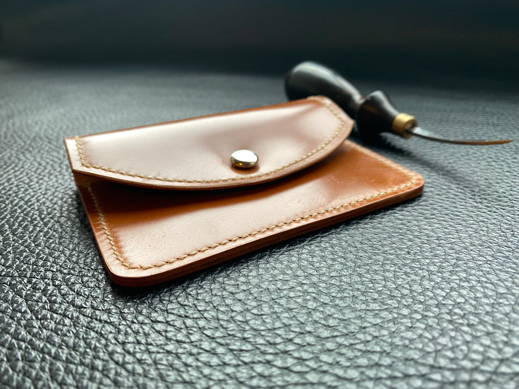 Compact shell cordovan coin purse, handmade from the finest Italian leather and made in the UK using traditional methods to ensure a luxury leather purse is createdwww.leathercompositions.com